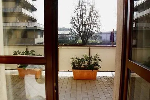 ****  エアポート ホテル フィレンツェ イタリア
